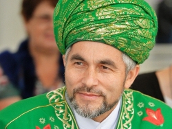 Главный муфтий УрФО Ринат хаджи-хазрат Раев призвал мусульман отметить Курбан-байрам дома