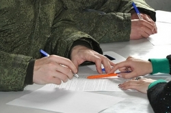 Набор на военную службу по контракту объявлен в Челябинской области