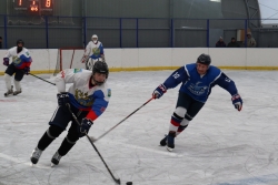 Хоккеисты Чесменского района провели первый матч на домашнем льду в рамках регулярного чемпионата ФХМ