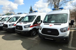 В больницы Челябинской области поступит 60 новых автомобилей