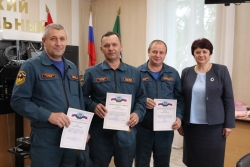 Сотрудники пожарной охраны Чесменского района отметили свой профессиональный праздник
