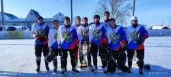 Хоккеисты Чесменского района продолжают выступать в соревнованиях различного уровня