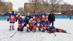 Команда юных хоккеистов «Станица Березинская» заняла второе место в предновогоднем турнире школьников