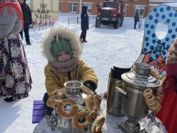 В Чесменском округе прошли масленичные гулянья