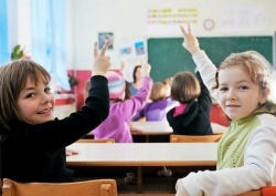 Новый учебный год в России планируют провести в очной форме