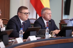Алексей Текслер провел совещание с членами регионального правительства и главами муниципалитетов