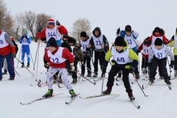 В прошлую субботу Чесменский район присоединился к Всероссийской массовой лыжной гонке «Лыжня России-2024»