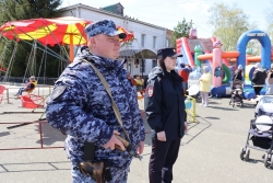 Сотрудники ОМВД России по Чесменскому району обеспечат правопорядок на майских праздниках