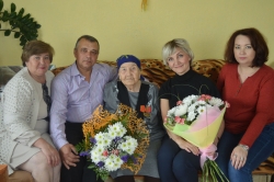 В Чесме вновь вручили жилищный сертификат ветерану