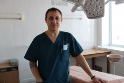 В районной больнице Чесмы приступил к работе заведующий хирургическим отделением Виктор Клименков