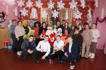 Чесменские полицейские продолжают проводить мероприятия в рамках Всероссийской акции &laquo;Полицейский Дед Мороз&raquo;