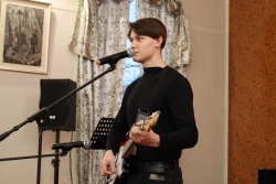 В Чесменской детской школе искусств состоялся авторский вечер юного музыканта Егора Плотникова