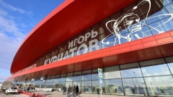 Отсутствие масок на пассажирах аэропорта Челябинска переросло в скандал