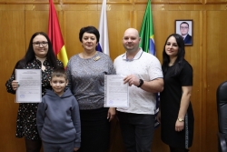 Две молодых семьи из Чесменского района улучшат свои жилищные условия