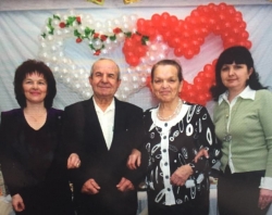 30 декабря жители Чесмы Михаил Степанович и Татьяна Никитична Ерахтины отмечают бриллиантовую свадьбу