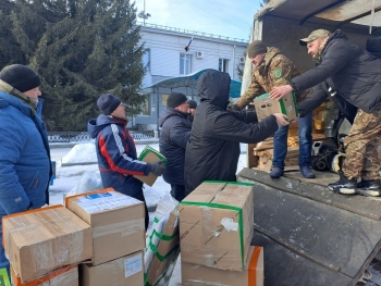 В Чесменском районе продолжается сбор гуманитарной помощи для бойцов, принимающих участие в специальной военной операции