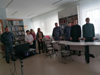 В Центральной библиотеке прошло тематическое мероприятие, посвященное подвигу участников Сталинградской битвы